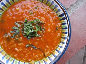سوپ گوجه فرنگی با برنج